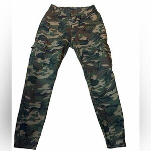 Fashion Nova Camo Cargo Jogger Pants - Green Multi